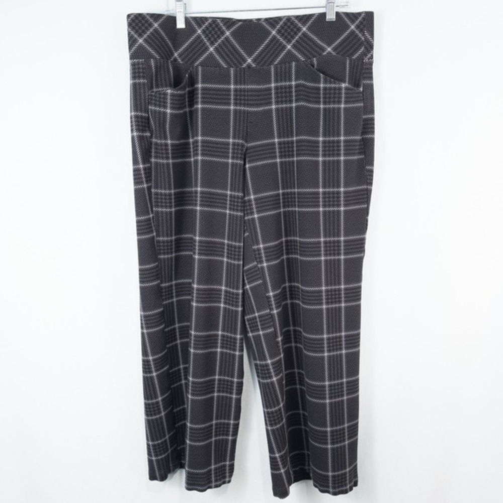 Torrid Studio Pull On Pocket Pixie Wide Leg Pants Plaid Charcoal Size 1R x 26"